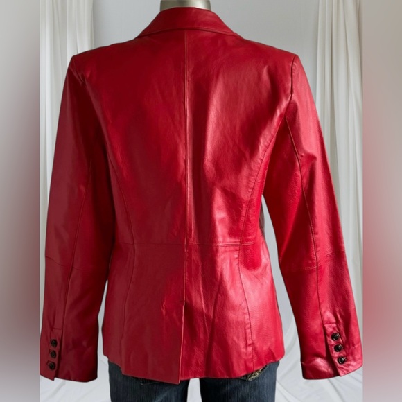 ✅Women’s Red Leather Jacket - Picture 3 of 16